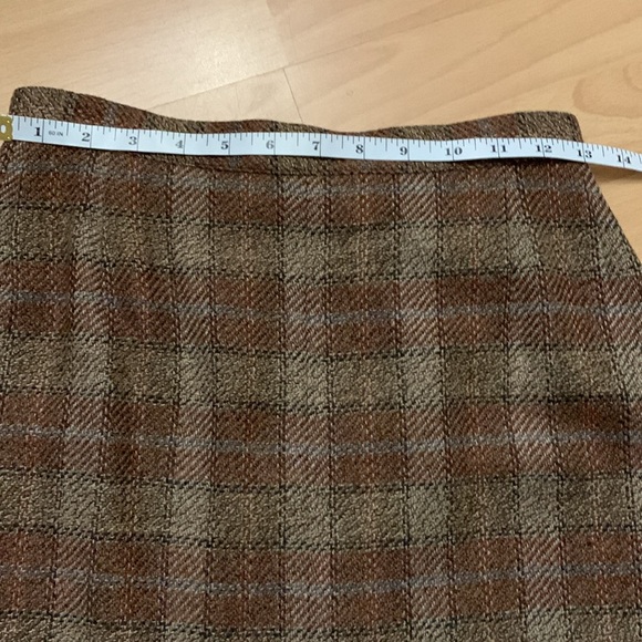 Salvador’s Ferragamo Vintage Wool Tweed Pencil Skirt Brown Tan Black Size 40 US4 - Picture 16 of 16